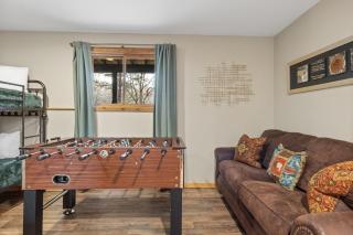 Deadwood Pines Hideaway - 7