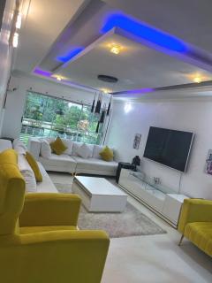 Cozy 1 Bedroom & Parlor GRA Ikeja - 3