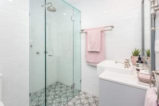 Beachfront Surfers Paradise Berkeley By The Sea - 6