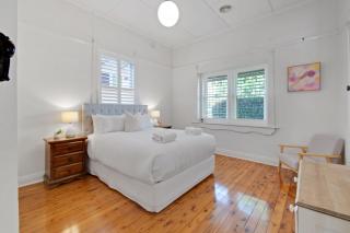 Peter Cottage - CBD Location Bright & Homely - 7