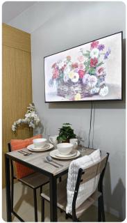 Fully Furnished Condo - 9