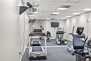 Renovated Beach Front Condo - 6