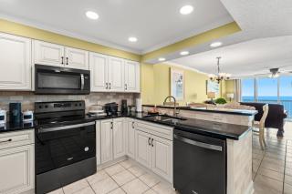 Renovated Beach Front Condo - 2