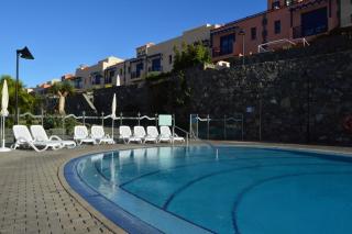 Gurugu Beach House - 8