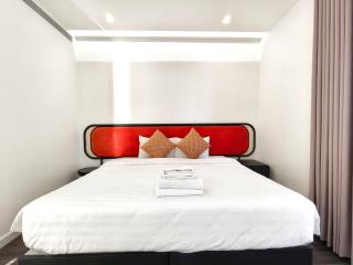 CPT Hillside Apartment - Sunset Town - 5