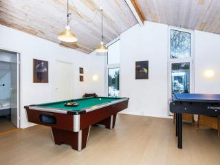 12 person holiday home in Fanø-By Traum - 1