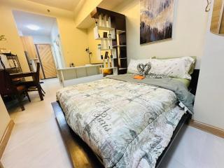 Brand New!! City lights Studio at Congressional Towne Center Tower 2!! - 0