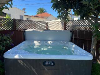 La Jolla Beach Cottage - 3