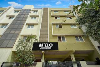 Hotel O Thanisandra Railway Station Formerly Urban Drift - 4