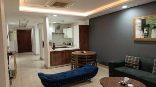 2bHk with shopping mall near all city attraction - 6