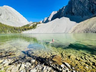 Luxury 2 bed Mtn View Condo - 4