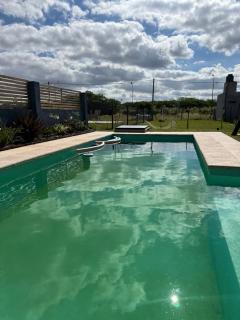 Abril, alquiler temporario - 0