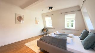 LudwigsHome 90qm - Zentral - Kostenloser Parkplatz - SmartTV - Waschmaschine - Trockner - 4