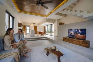 6BR Luxury Villa Perla with 2 Pools & Game Room - 4