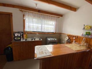 Hermosa cabaña para 4 personas con dos habitaciones grandes y dos baños cercana a la playa larga - 4