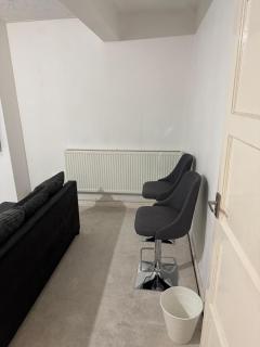 Studio N1 Modern City Stay - 8