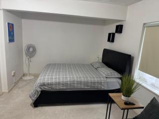 Studio N1 Modern City Stay - 7