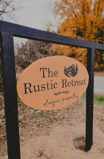The Rustic Retreat - 1 mile from Turkey Run - 1