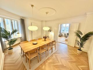 Luxury 4 Bedrooms 176 m2 Water View Top Location - Copenhague - 9