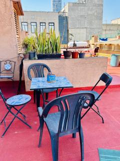 Comfortable in Heart of the City - 7