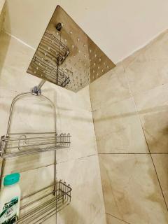 Comfortable in Heart of the City - 4