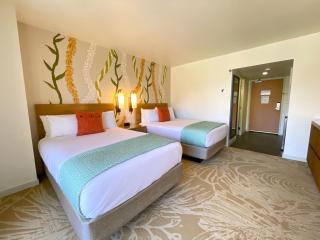 Ala Moana Hotel 13th FL Partial Ocean View - 5