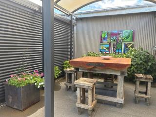 A Rural Retreat, Cabin with Private Bathroom No 2 - 8