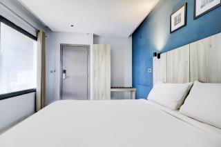 Sleek Townhouse Galexia Hotel and Resorts - 4