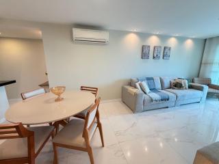 Vista Mar na Praia da Bacutia - Dois quartos Super Equipado - 1