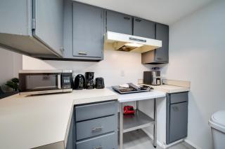 Near Tech Hub and Transit Central Bellevue Home - 8