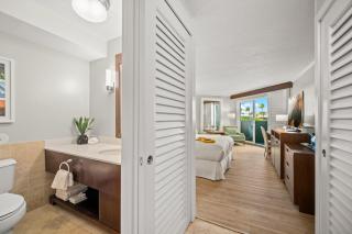 Oceanfront Paradise Room with Pool and Oceanviews - 6