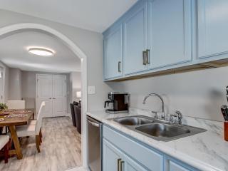 Beachside Villa Unit 2 - 3