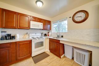 Walk to Othello Park and Light Rail Quiet Escape - 4