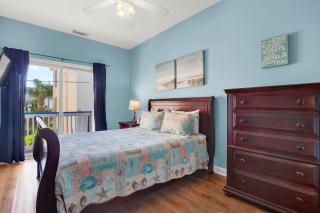 Beach Bum Hideaway - 6