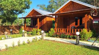 Stay at Lanta Bungalow - 2