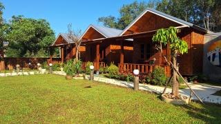 Stay at Lanta Bungalow - 5