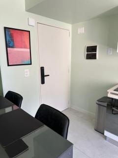 Foster Studio - Park 5 - 4