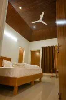 The Lagoon- 3BK Cottage Stay with Private Pool and Garden - 7