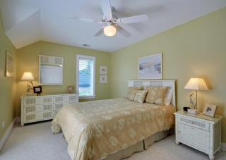 FS01: 1 Frank Sottile Lane - 8