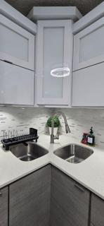 The Yellow Spot Apartments - 8