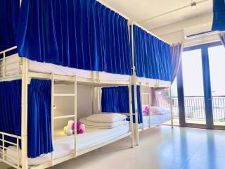 Bed Station Hostel & Pool Bar Hội An " Former Sunflower" - 9