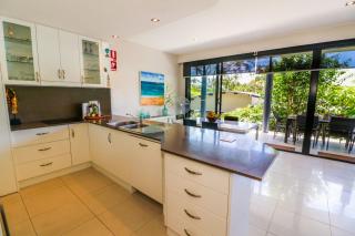 Baywatch unit 2 at 1770 - 1