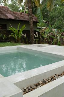 Chivas Apartments - 8