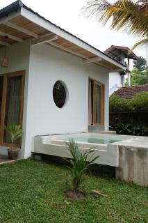 Chivas Apartments - 4