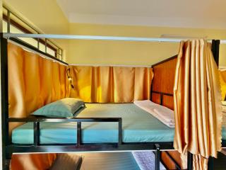 Loop Central Stay Tour & Motorbike Rental - 7