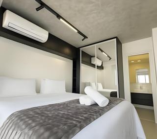 Flat Luxo 35º Andar • Vista Incrível da Cidade - 5