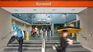 2BR Apt in Burwood Walk to Train,Westfield with FREE PARKING - 8