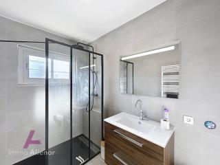 Villa spacieuse à Vieux-Boucau, 5 chambres, parking, animaux acceptés - FR-1-857-48 - 2