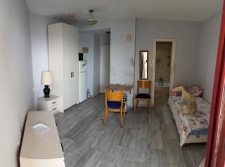 קו המים-סוויטה עם גקוזי במרפסת על הטיילת! - Netanja - 1