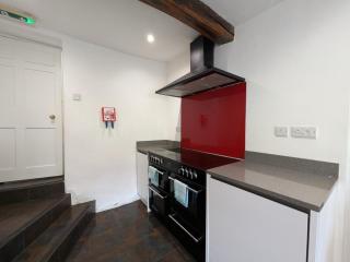 6 Bed in Lamplugh SZ327 - 4